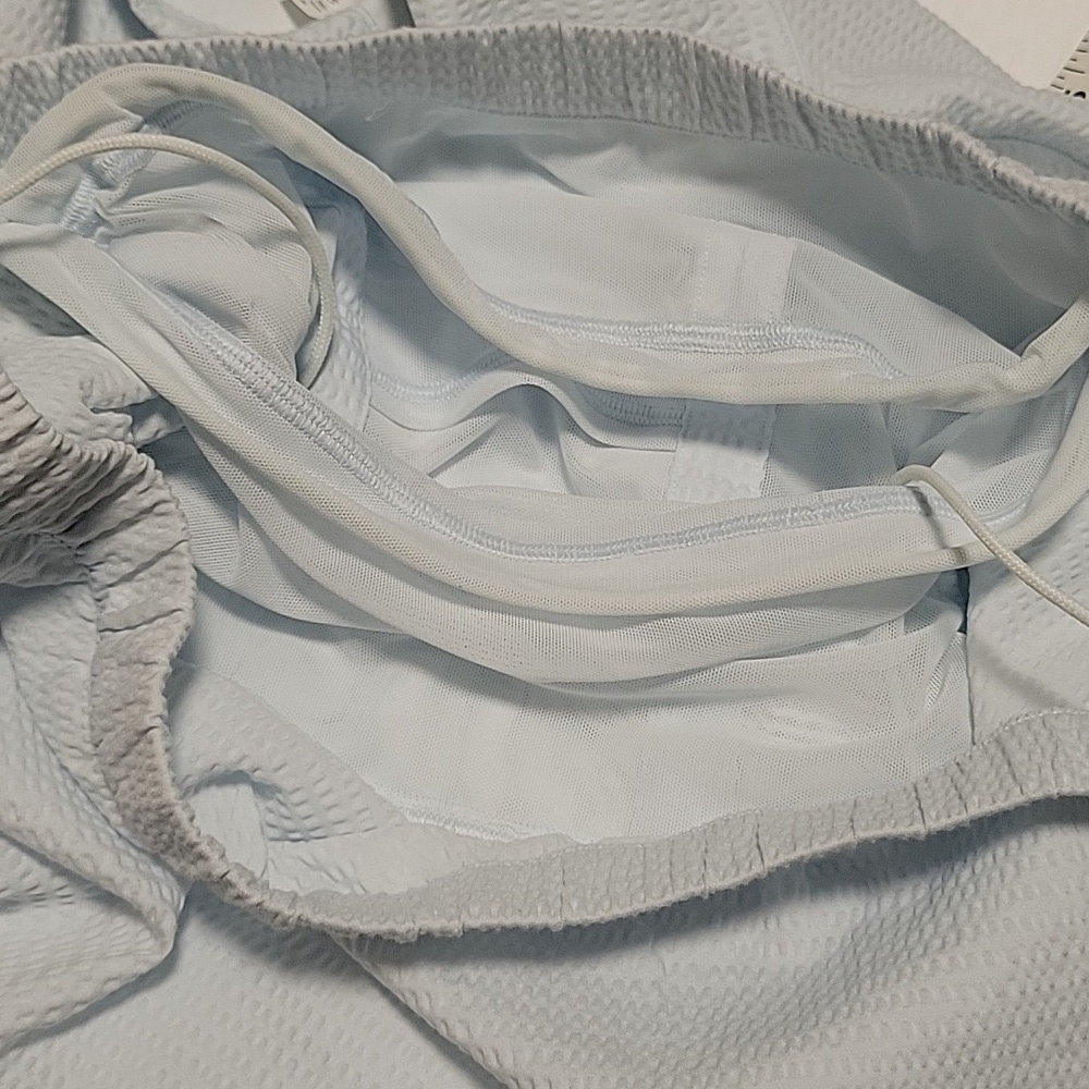 Lululemon Pack Light Pullover *Packable - Picture 13 of 14